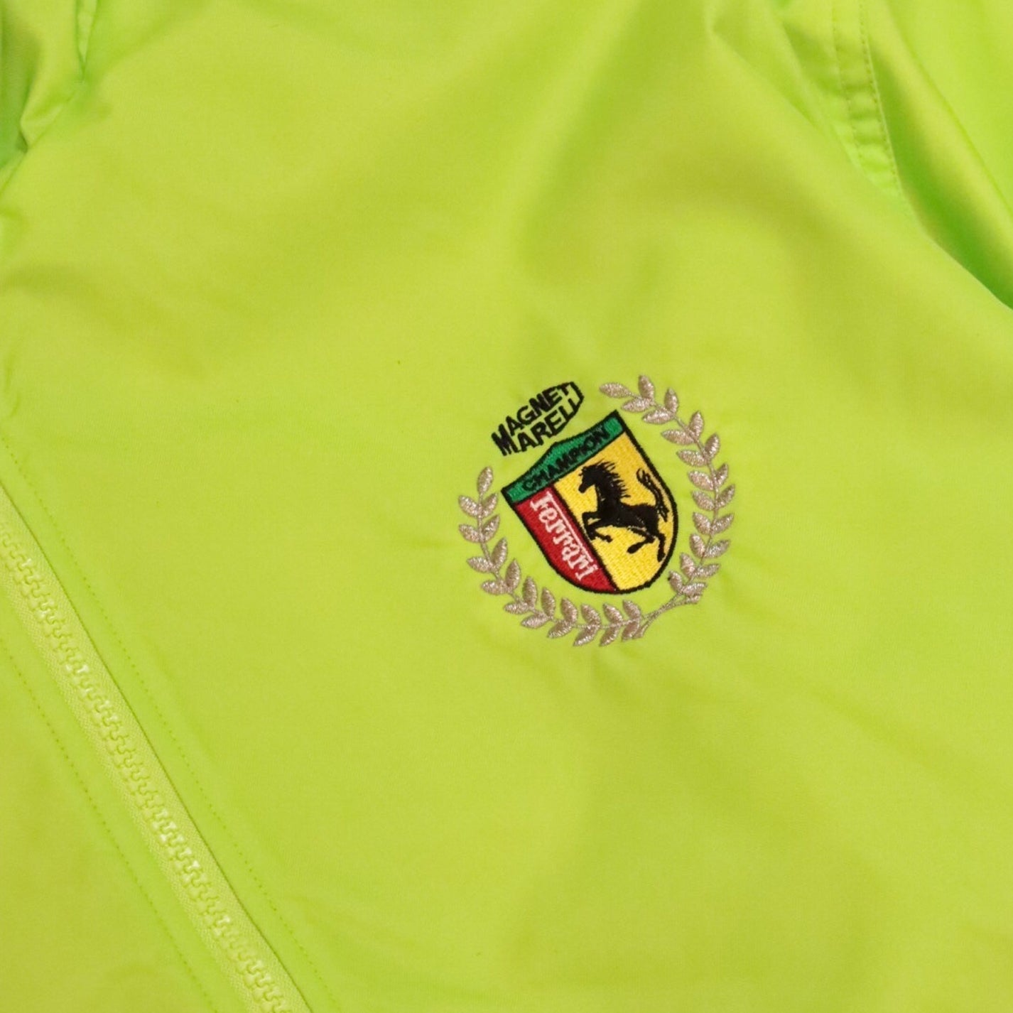 90's Windbreaker ”F-1 Ferrari"