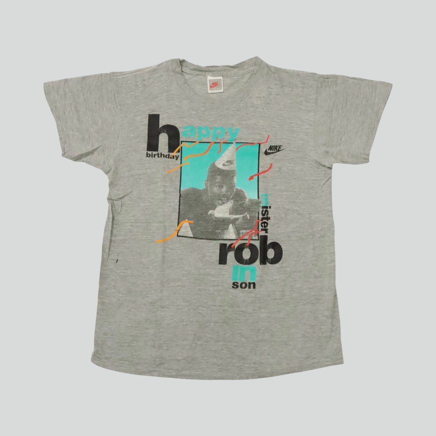 90's T-Shirt "Happy birthday Mr Robinson"