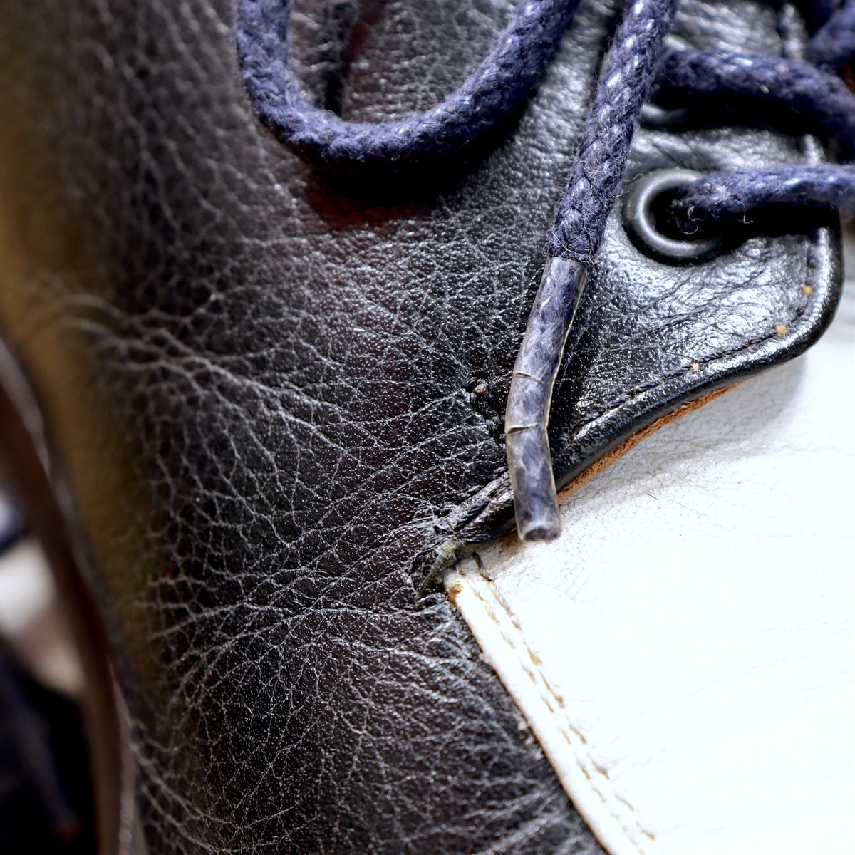 80s-90s Saddle Shoes