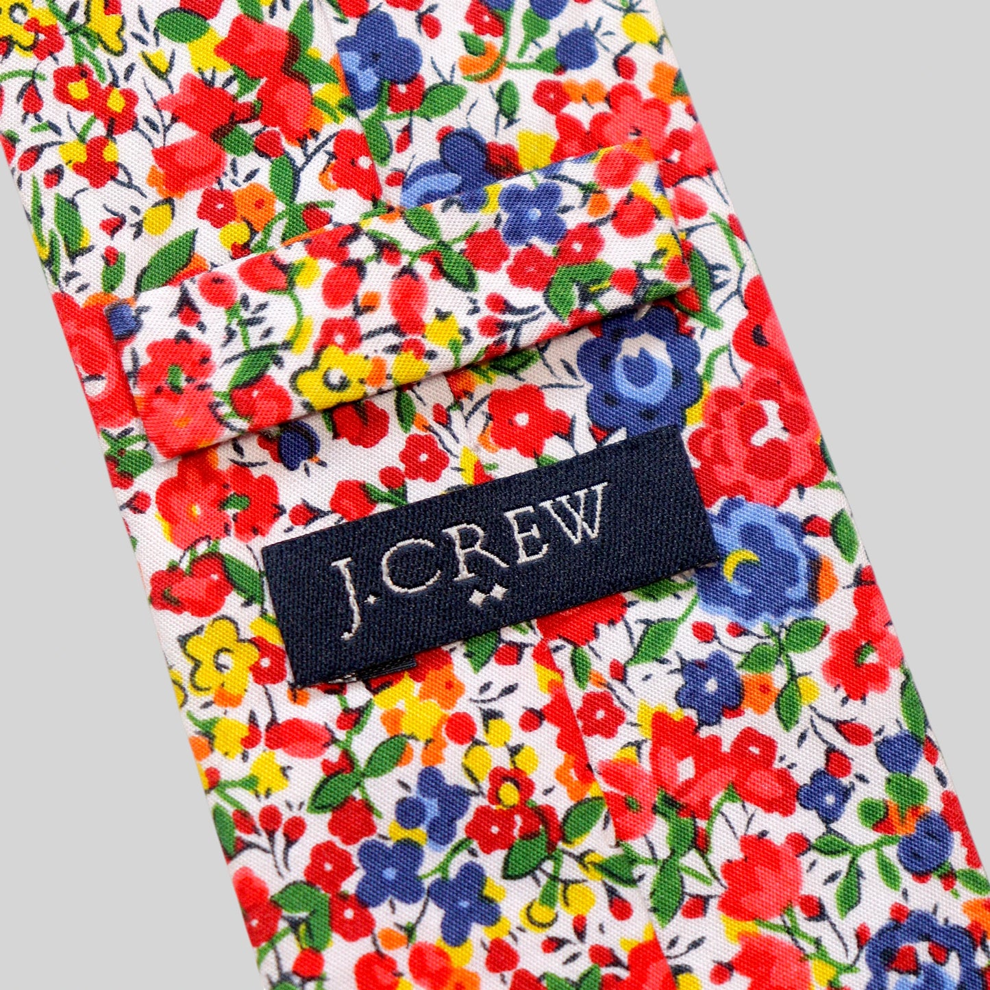 Floral Pattern Tie
