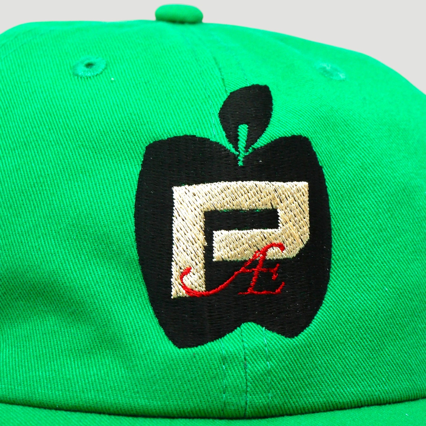 "P-Apple Hat" (KELLY GREEN)